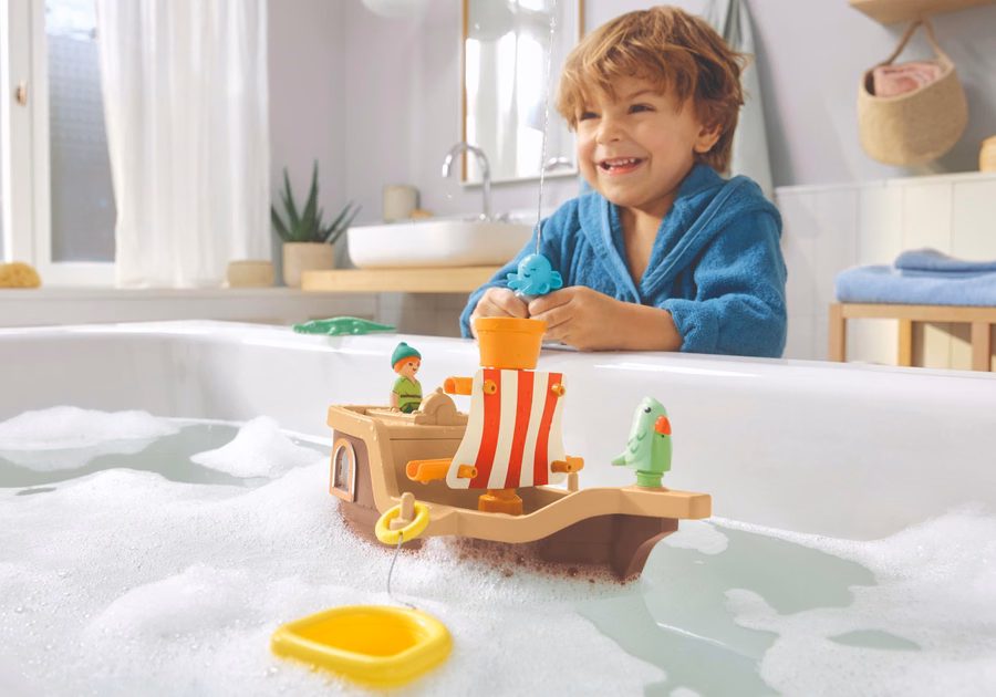 JUNIOR & Disney: Peter Pans spritzendes Piratenschiff