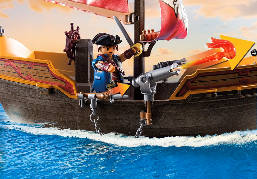 Kleines Piratenschiff
